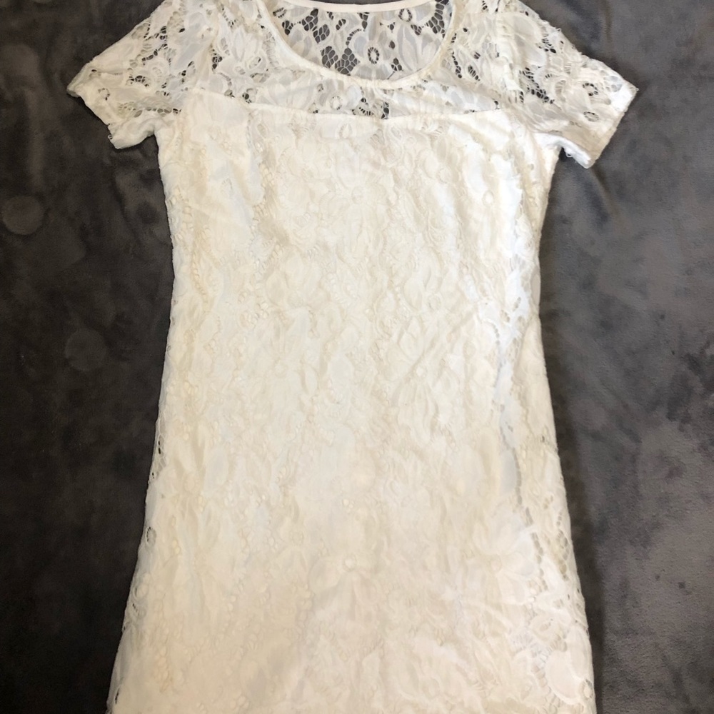 Hollister fitted white lace dress